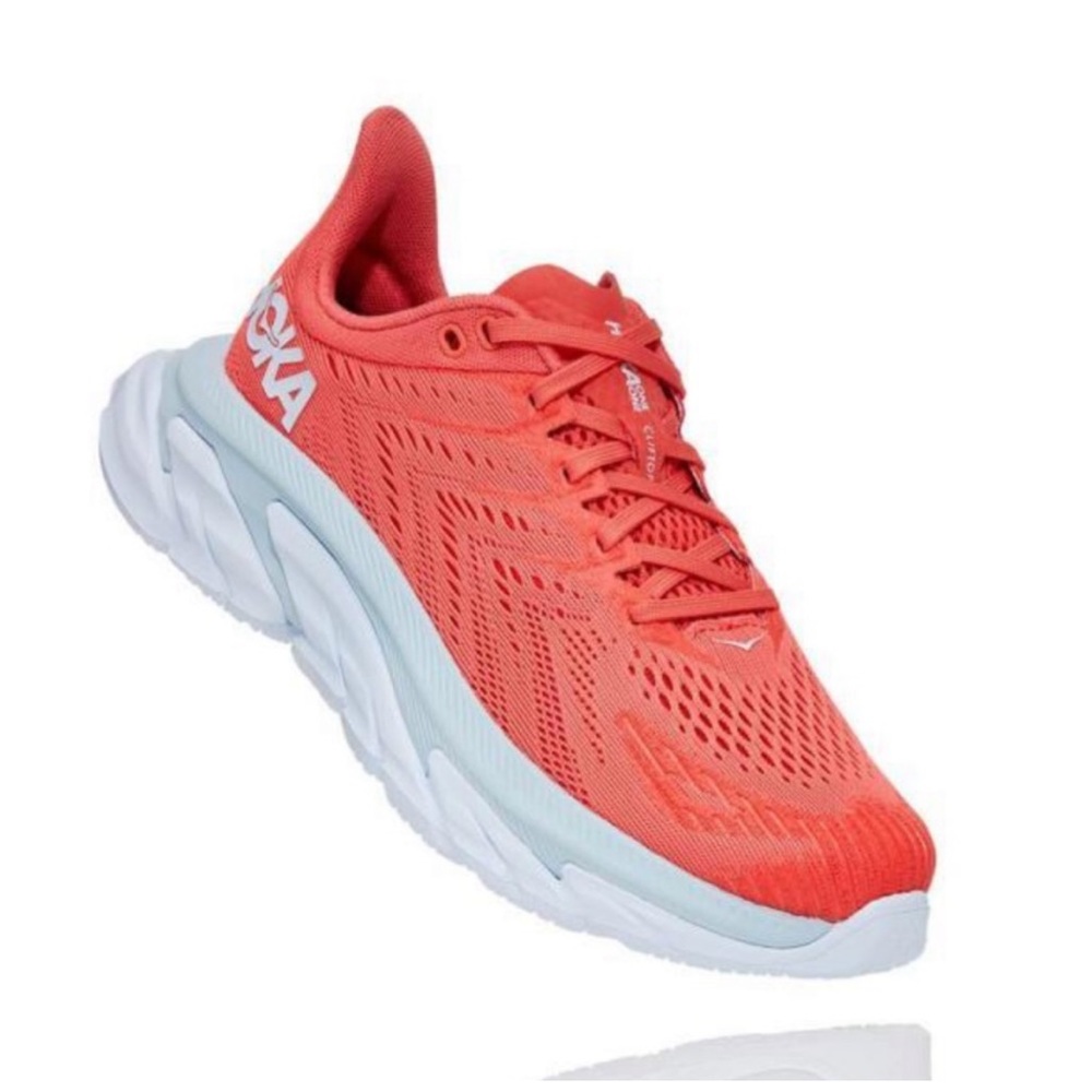 Women’s Hoka Clifton 7 Sneakers, size 8.5